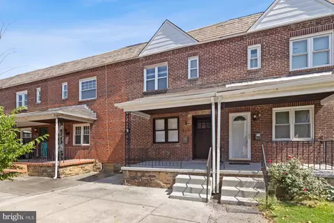 823 Grundy St, Baltimore, MD 21224