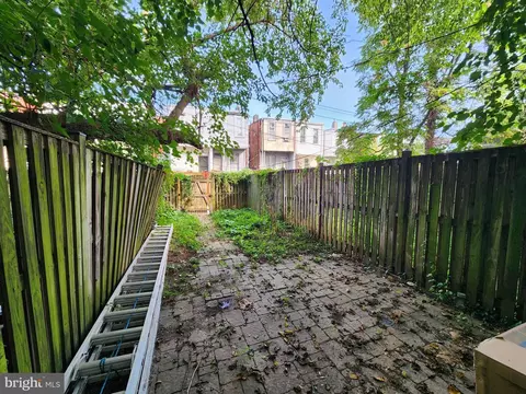 Exterior - 1916 W Fairmount Ave, Baltimore, MD 21223 photo 2 of 2