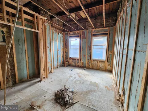 Bedroom - 1916 W Fairmount Ave, Baltimore, MD 21223 photo 1 of 1