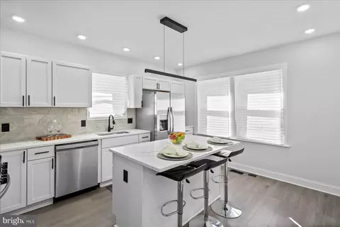 3603 Grantley Rd, Baltimore, MD 21215 photo 8