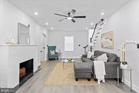 3603 Grantley Rd, Baltimore, MD 21215 photo 4