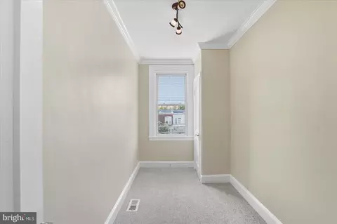Entry Way - 913 E 37th St, Baltimore, MD 21218 photo 3 of 4