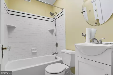 Bath - 913 E 37th St, Baltimore, MD 21218 photo 1 of 2