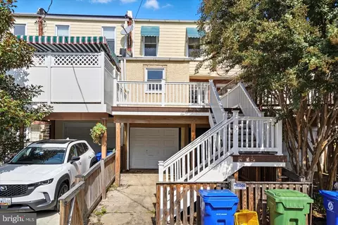 Exterior - 913 E 37th St, Baltimore, MD 21218 photo 5 of 7