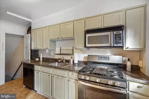 3915 Rexmere Rd, Baltimore, MD 21218