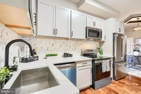 Kitchen - 717 E Biddle St, Baltimore, MD 21202 photo 5 of 6