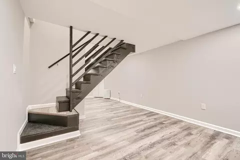 Entry Way - 717 E Biddle St, Baltimore, MD 21202 photo 4 of 9