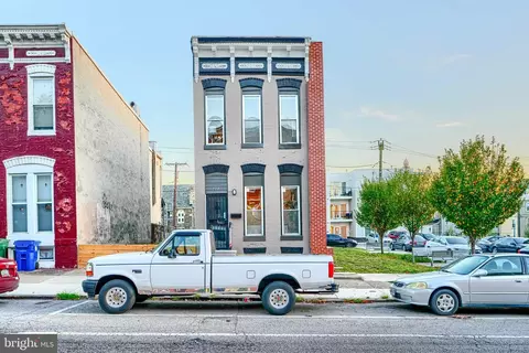 Exterior - 717 E Biddle St, Baltimore, MD 21202 photo 1 of 5