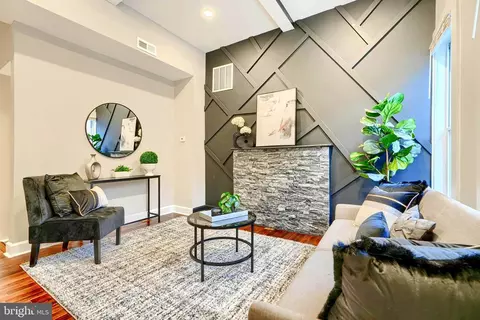 Living - 717 E Biddle St, Baltimore, MD 21202 photo 1 of 1