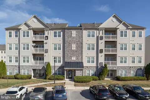 5303 Wyndholme Cir #401, Baltimore, MD 21229