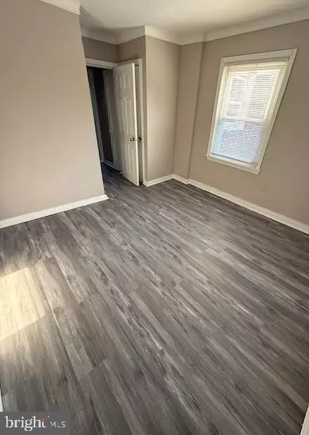 Entry Way - 811 Stoll St, Baltimore, MD 21225 photo 2 of 5