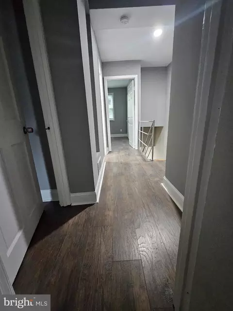 Entry Way - 2529 Marbourne Ave, Baltimore, MD 21230 photo 4 of 4