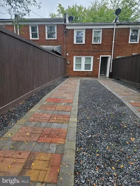 Exterior - 2529 Marbourne Ave, Baltimore, MD 21230 photo 2 of 3