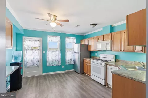 3547 Benzinger Rd, Baltimore, MD 21229 photo 9