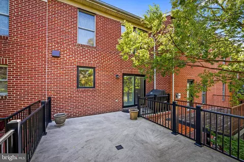 254 Robert St, Baltimore, MD 21217 photo 22