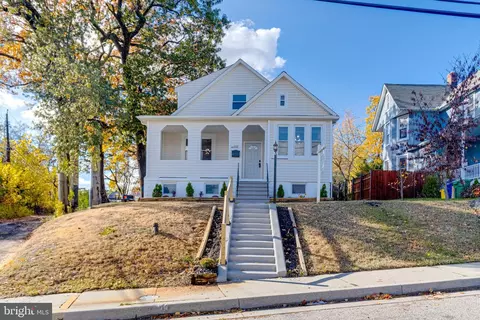 4704 Grindon Ave, Baltimore, MD 21214