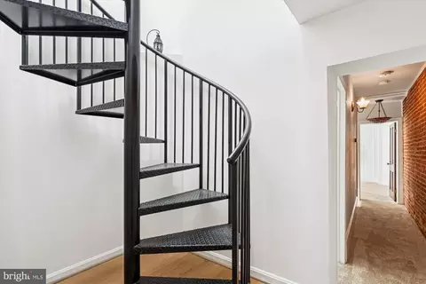 Entry Way - 416 E Clement St, Baltimore, MD 21230 photo 4 of 7