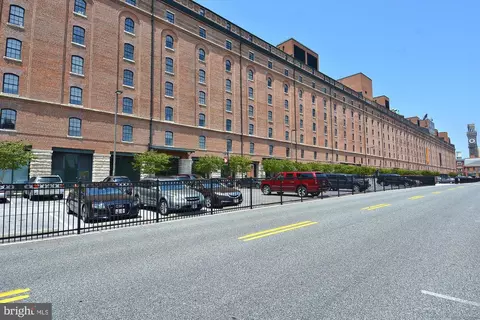 Exterior - 416 E Clement St, Baltimore, MD 21230 photo 3 of 5