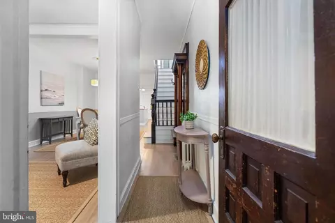 4148 Falls Rd, Baltimore, MD 21211 photo 4