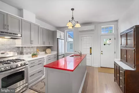 4148 Falls Rd, Baltimore, MD 21211 photo 13