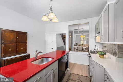 4148 Falls Rd, Baltimore, MD 21211 photo 16