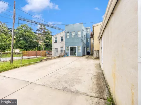 Exterior - 528 S Paca St, Baltimore, MD 21230 photo 10 of 13