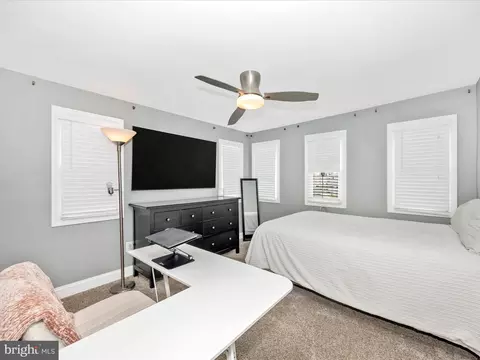 Bedroom - 528 S Paca St, Baltimore, MD 21230 photo 1 of 12
