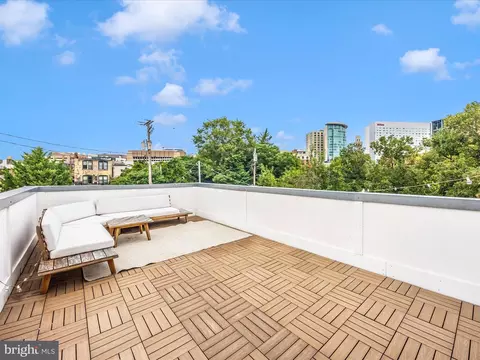Exterior - 528 S Paca St, Baltimore, MD 21230 photo 6 of 13