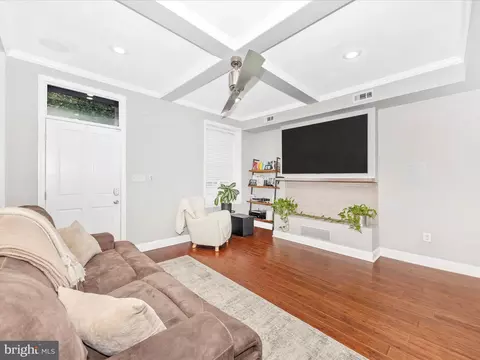 Living - 528 S Paca St, Baltimore, MD 21230 photo 2 of 2