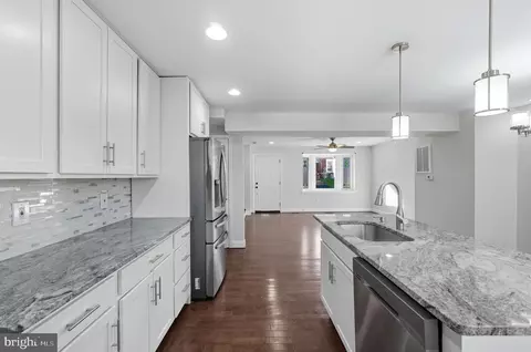 Entry Way - 5768 Maplehill Rd, Baltimore, MD 21239 photo 1 of 1