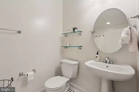 Bath - 143 E West St, Baltimore, MD 21230 photo 1 of 7