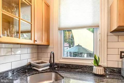 2203 Linden Ave, Baltimore, MD 21217 photo 14