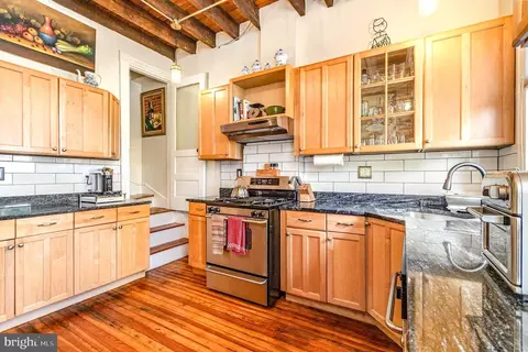 2203 Linden Ave, Baltimore, MD 21217 photo 13