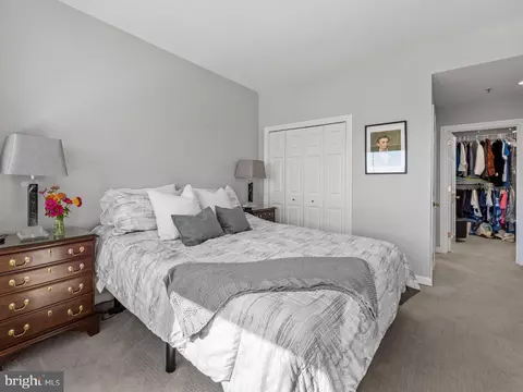 Bedroom - 10 E Lee St #1103, Baltimore, MD 21202 photo 3 of 3