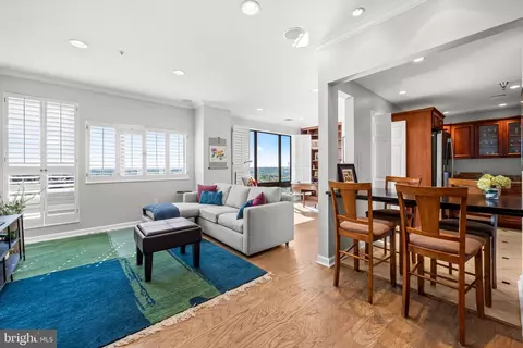 10 E Lee St #1103, Baltimore, MD 21202