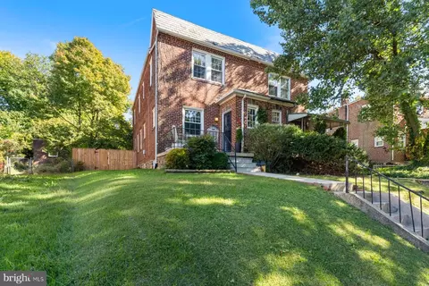 4653 Harcourt Rd, Baltimore, MD 21214