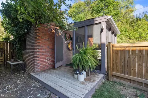 4653 Harcourt Rd, Baltimore, MD 21214 photo 26