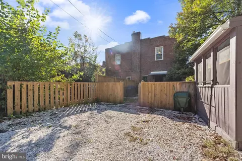 4653 Harcourt Rd, Baltimore, MD 21214 photo 29