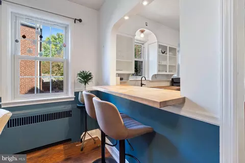 4653 Harcourt Rd, Baltimore, MD 21214 photo 8