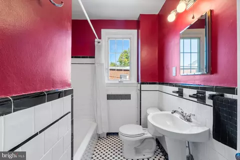 4653 Harcourt Rd, Baltimore, MD 21214 photo 17