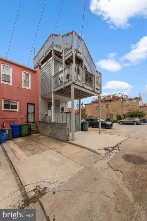 Exterior - 534 S Decker Ave, Baltimore, MD 21224 photo 10 of 12