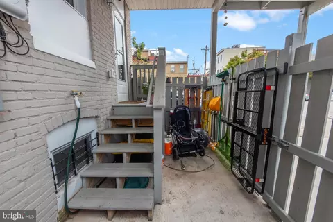 Exterior - 534 S Decker Ave, Baltimore, MD 21224 photo 8 of 12
