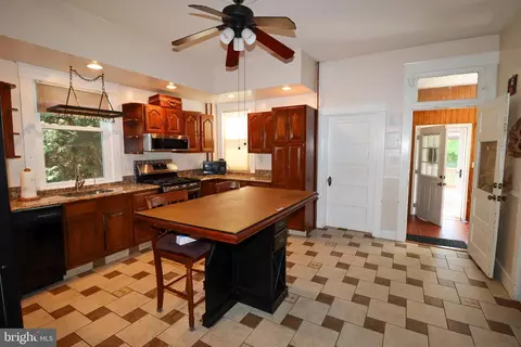 3509 White Ave, Baltimore, MD 21214 photo 8