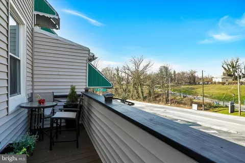 3355 Falls Rd, Baltimore, MD 21211