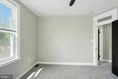 Bedroom - 1002 Beaumont Ave, Baltimore, MD 21212 photo 3 of 5
