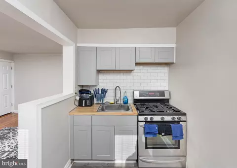 Kitchen - 4052 Annellen Rd, Baltimore, MD 21215 photo 1 of 3