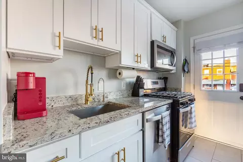 Kitchen - 413 Imla St, Baltimore, MD 21224 photo 3 of 3