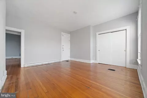 Living - 510 E 41st St, Baltimore, MD 21218 photo 4 of 10