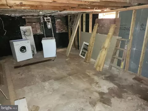 2410 Huron St, Baltimore, MD 21230 photo 9