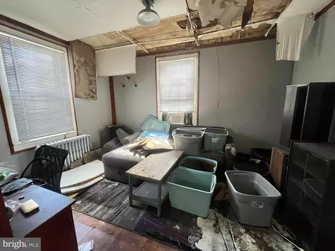 Entry Way - 2701 Baker St, Baltimore, MD 21216 photo 4 of 4